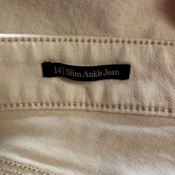 Talbots Slim Ankle Jeans Womens Size 14 Beige Cotton/Spandex EUC Classic - Picture 4 of 11